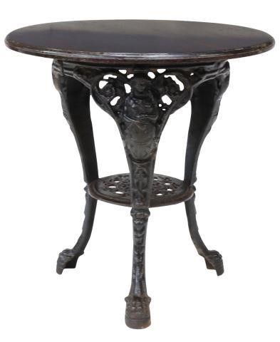 ENGLISH WOOD TOP CAST IRON BRITANNIA 3594d6