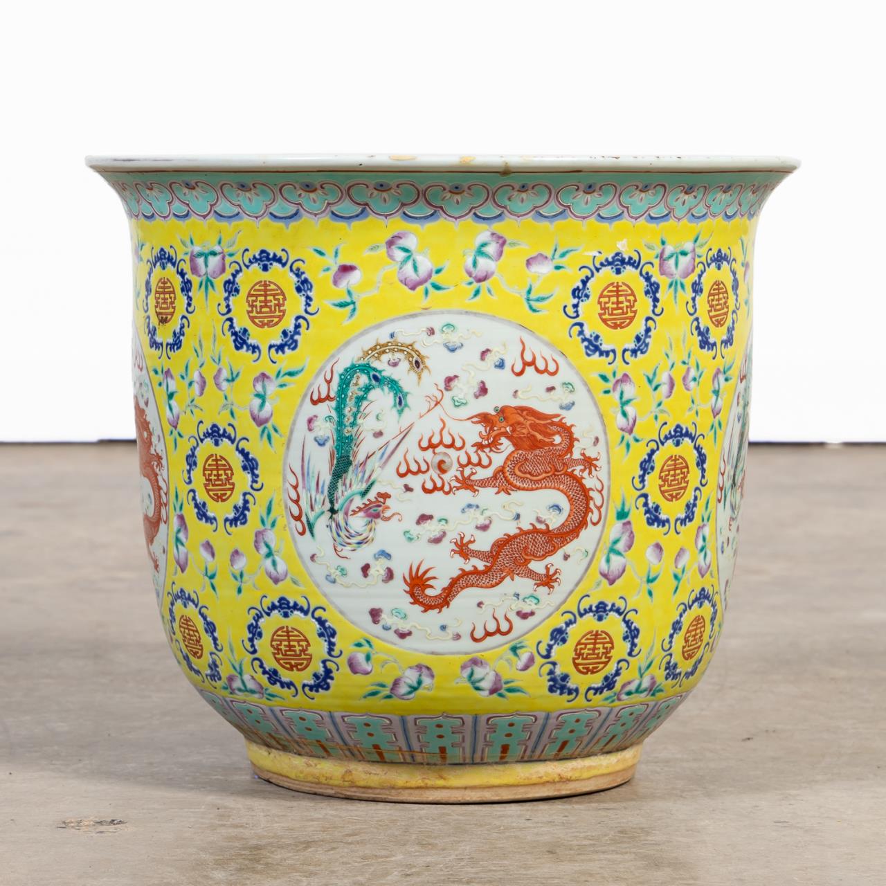 CHINESE YELLOW GROUND & DRAGON PORCELAIN