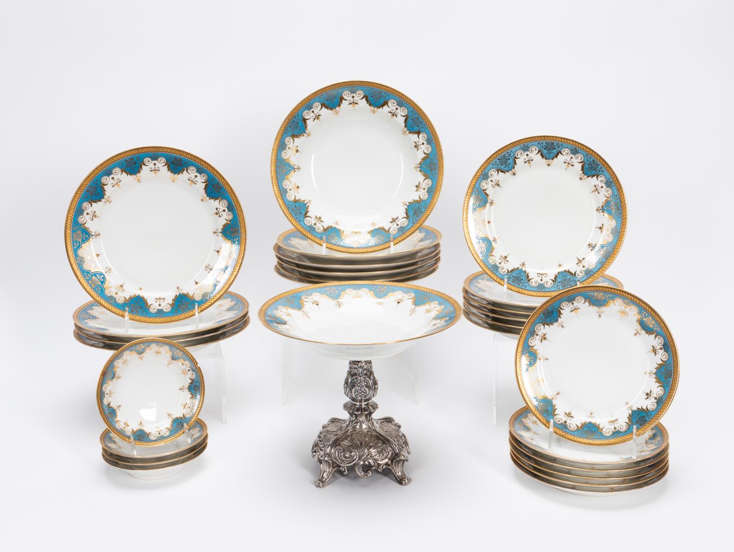 27PC H CO LIGHT BLUE AND GILT CHINA 359620