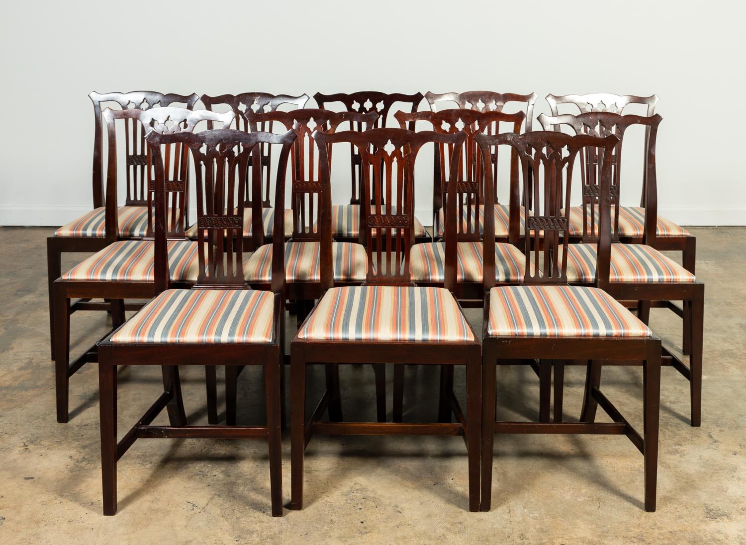 SET 12 CHIPPENDALE MAHOGANY CHAIRS  3596e4