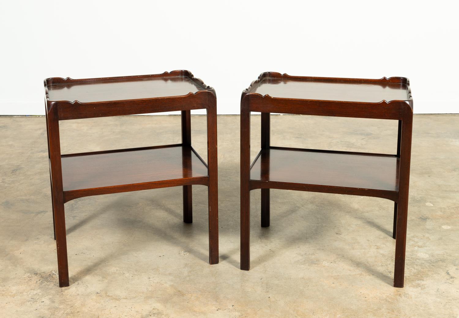 PR., CHIPPENDALE STYLE 2-TIER MAHOGANY