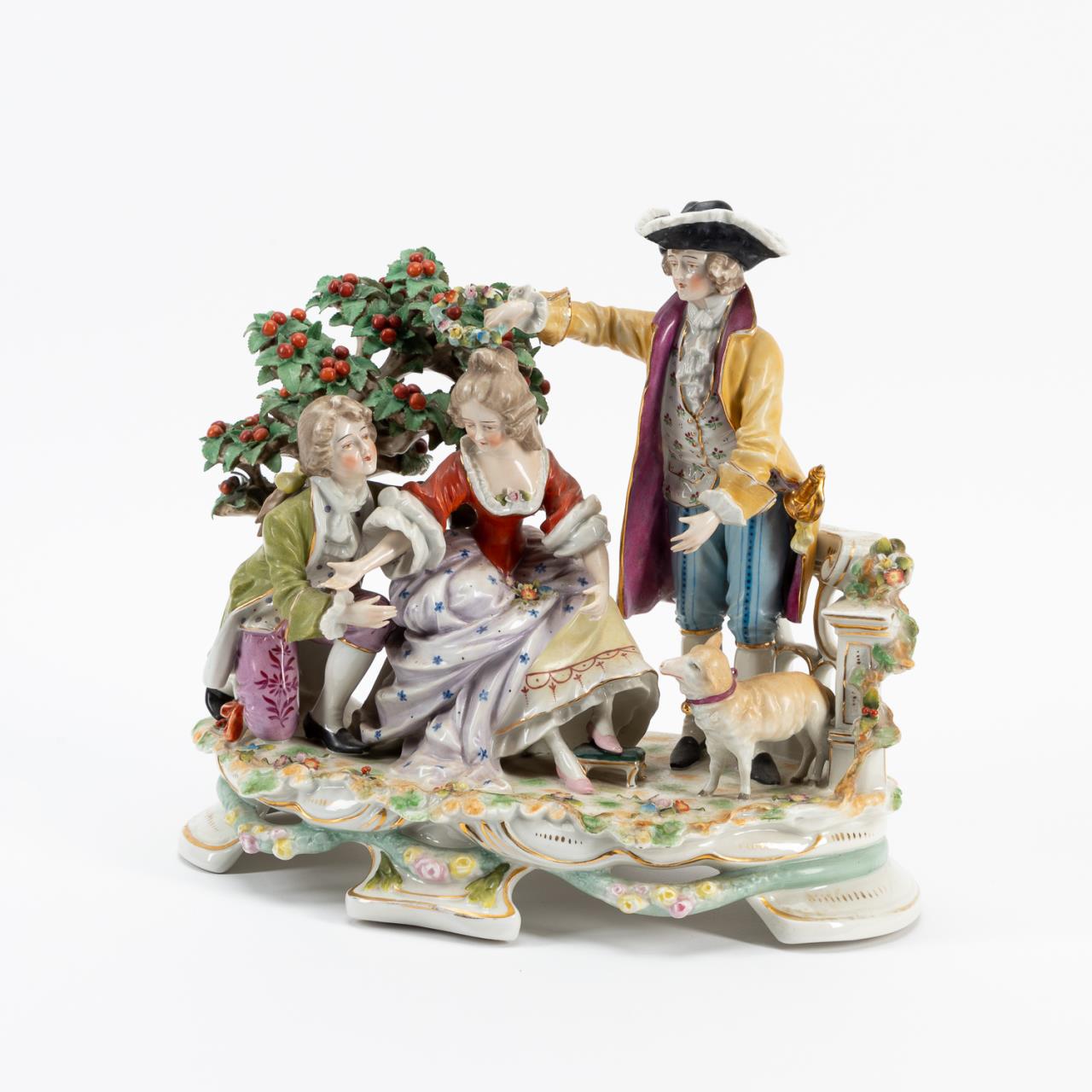 GERMAN PORCELAIN GROUP FIGURINE, COUPLE