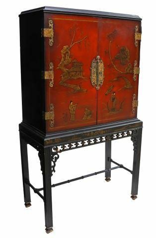 CHINOISERIE RED LACQUERED CABINET