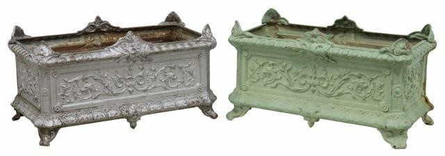  2 FRENCH PAINTED CAST IRON GARDEN 35992e