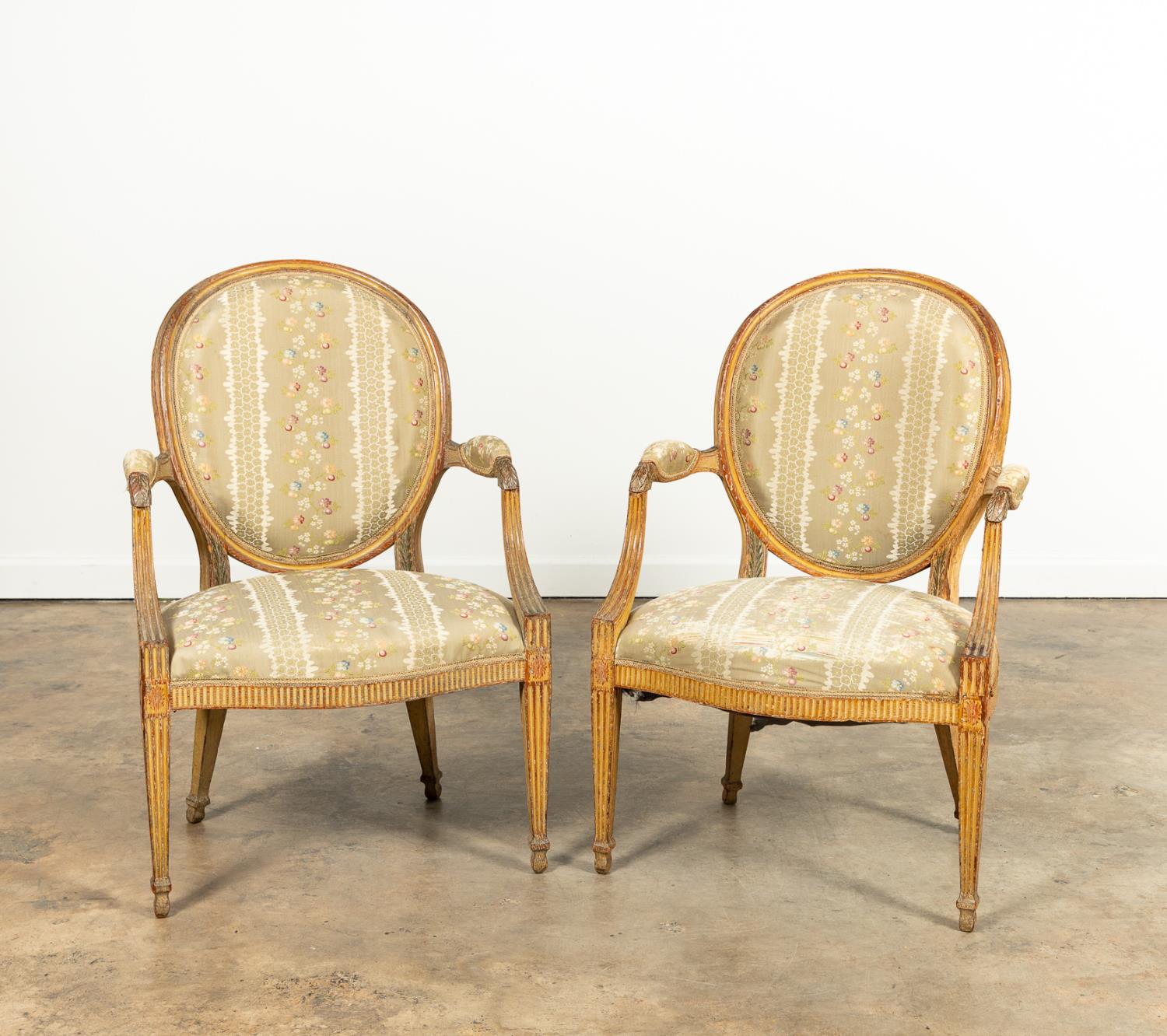 PAIR GEORGE III STYLE PAINTED 359a34