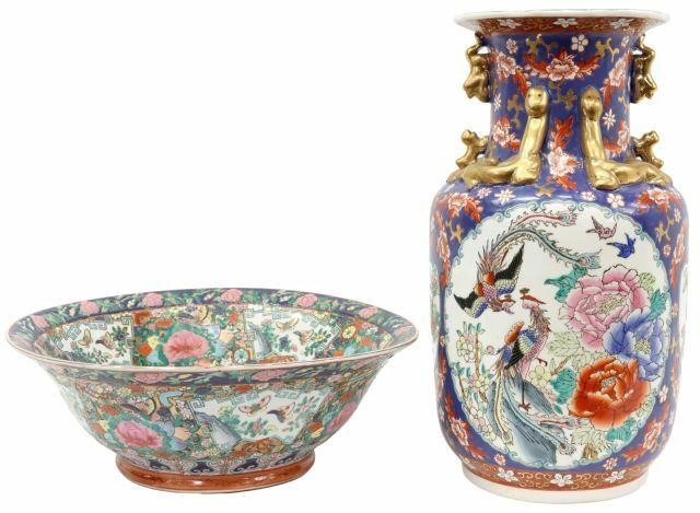 2 CHINESE FAMILLE ROSE PORCELAIN 359abe
