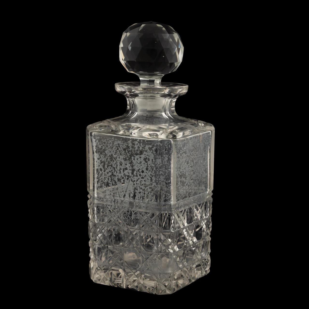 CRYSTAL DECANTER WITH STOPPER  359ba1