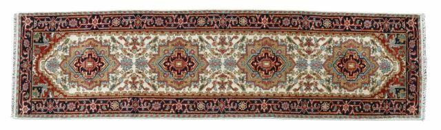 HAND TIED PERSIAN SERAPI RUNNER  359d0d