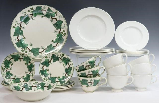 (30) WEDGWOOD NAPOLEON IVY & BONE