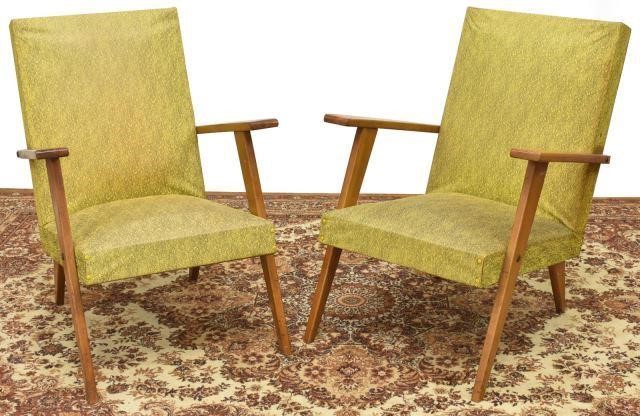  2 MID CENTURY MODERN UPHOLSTERED 35c5a6