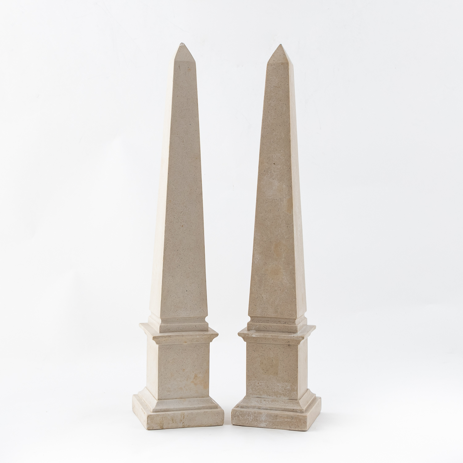 PAIR NEOCLASSICAL STYLE CAST FAUX 35c692