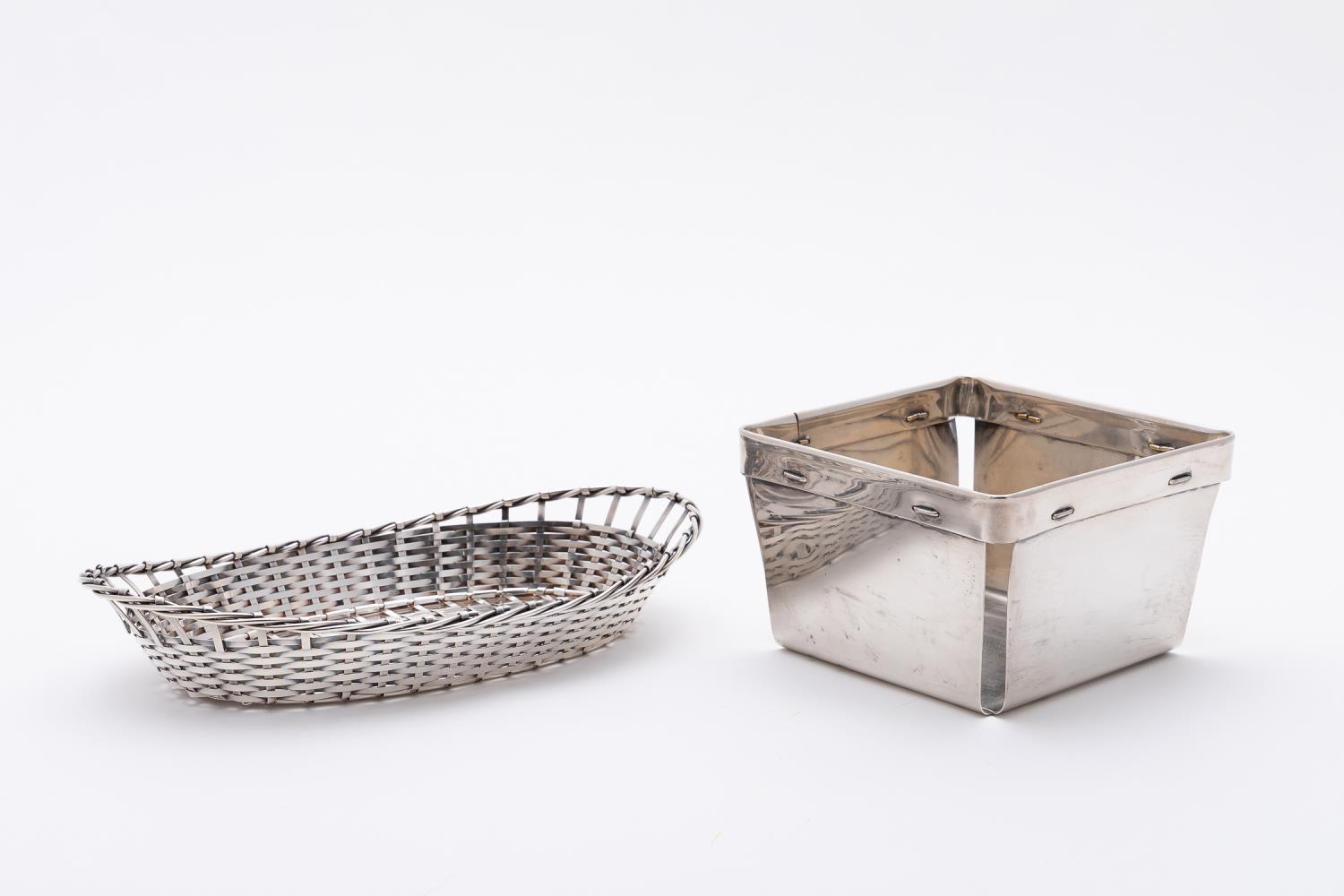 GROUP OF TWO, SILVERPLATE BASKETS