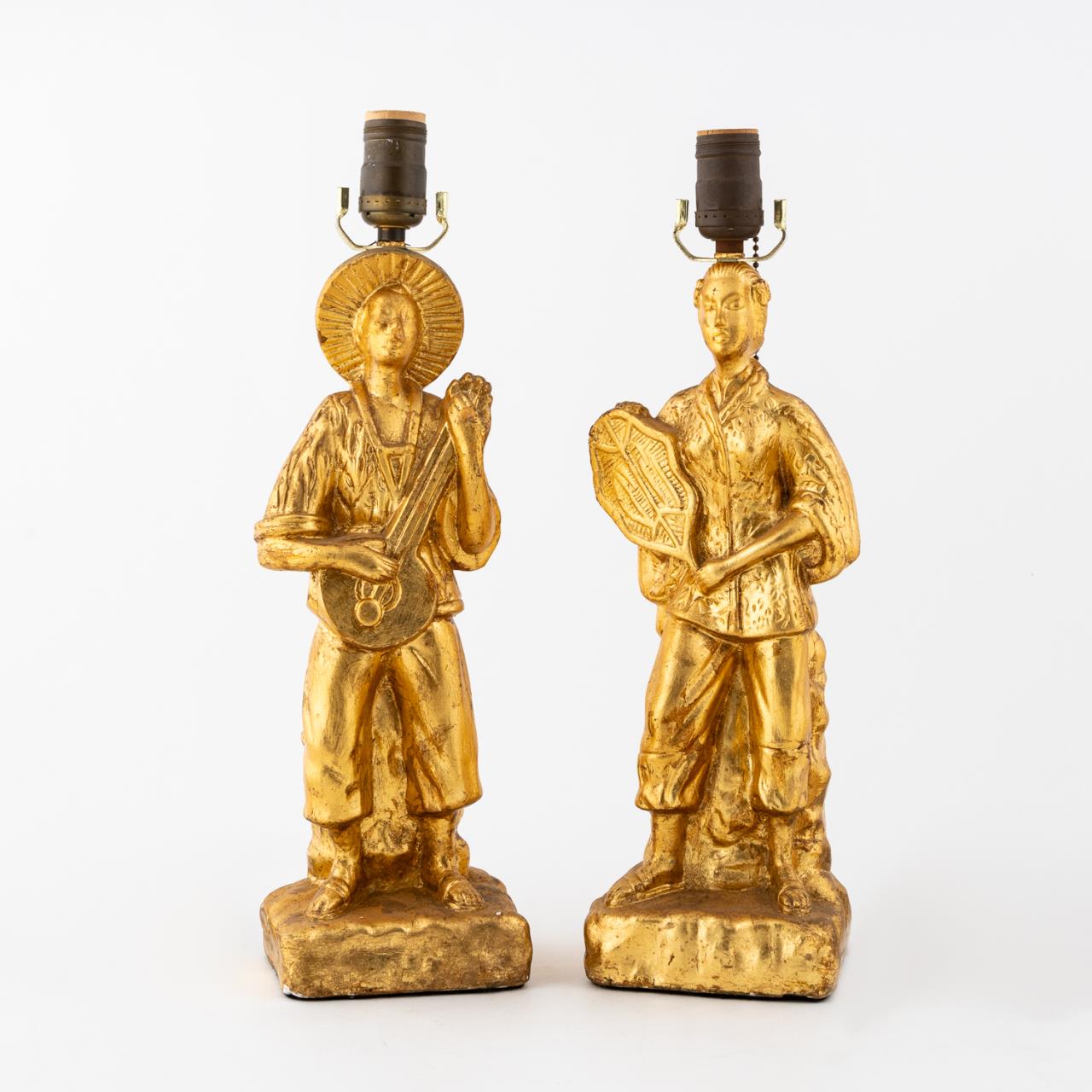 PAIR OF GILDED FIGURAL CHINOISERIE 35c96f