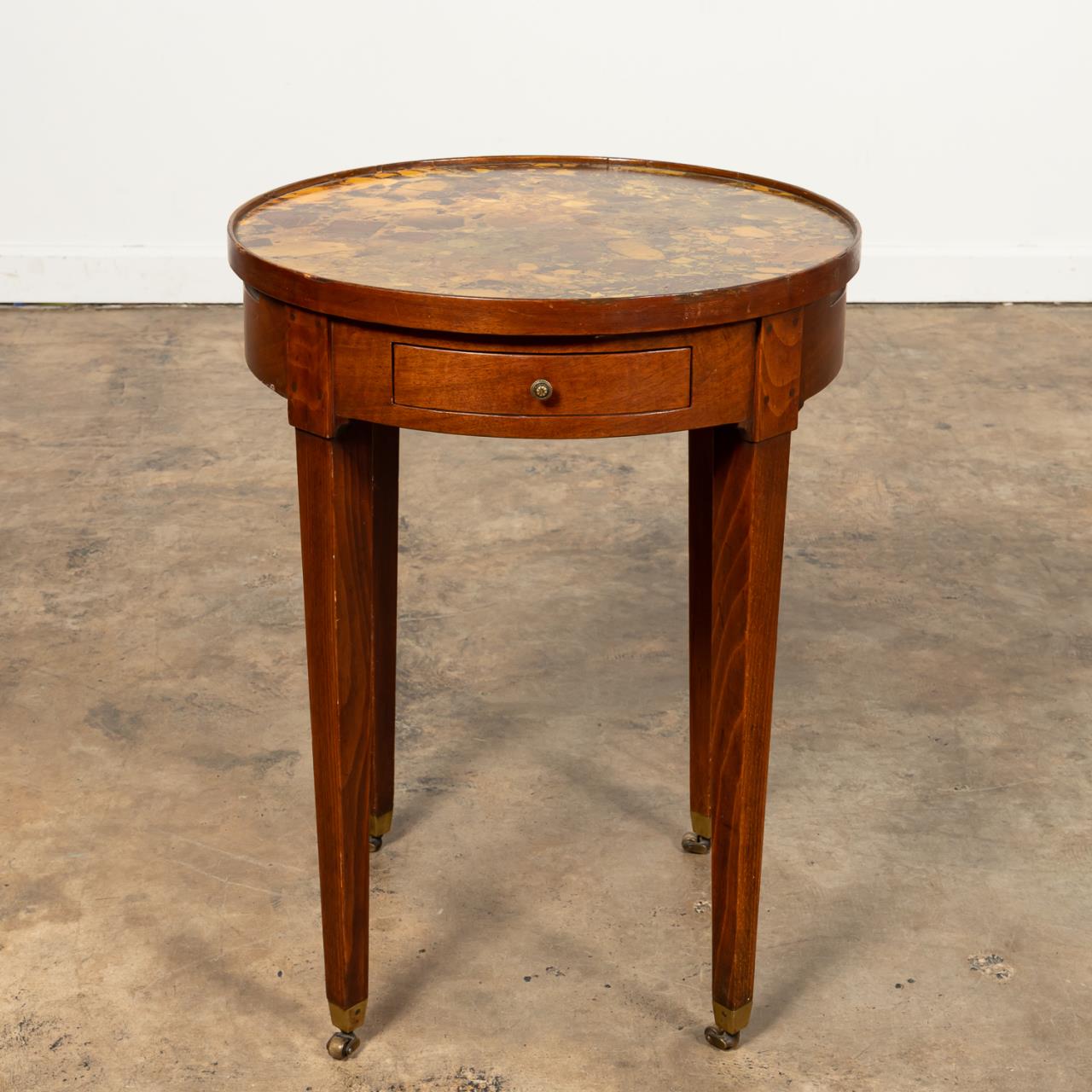 BAKER FRUITWOOD GUERIDON TABLE 35c9d0