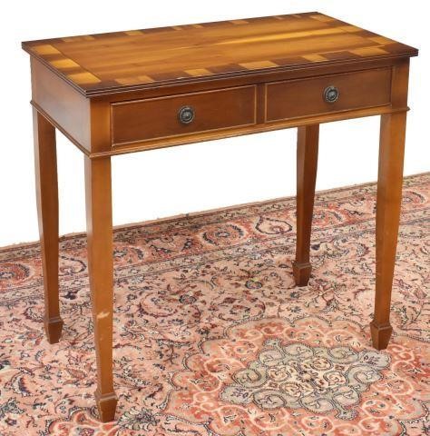 ENGLISH STYLE BANDED TOP TABLEEnglish