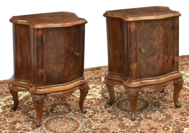  2 VENETIAN BURLED WALNUT BEDSIDE 35cbdf