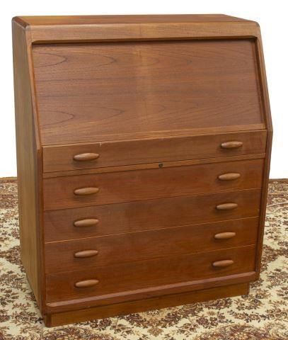 DANISH DYRLUND MID-CENTURY TEAK ROLLTOP