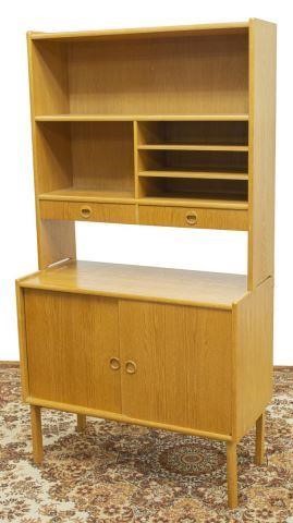 DANISH MID-CENTURY MODERN OAK BOOKCASEDanish