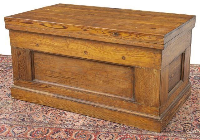 LARGE RUSTIC PINE BLANKET CHEST