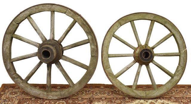  2 PINE PATINATED METAL SPOKED 35cd6f