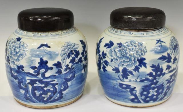  2 CHINESE BLUE WHITE PORCELAIN 35cff8