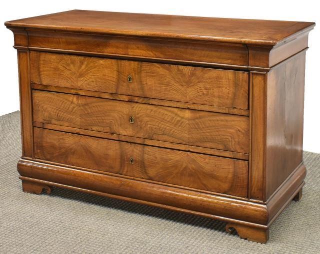 FRENCH LOUIS PHILIPPE PERIOD WALNUT 35d1b3