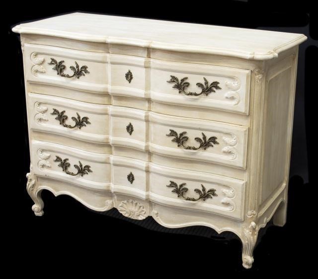 FRENCH LOUIS XV STYLE WHITE PAINTED 35d20d