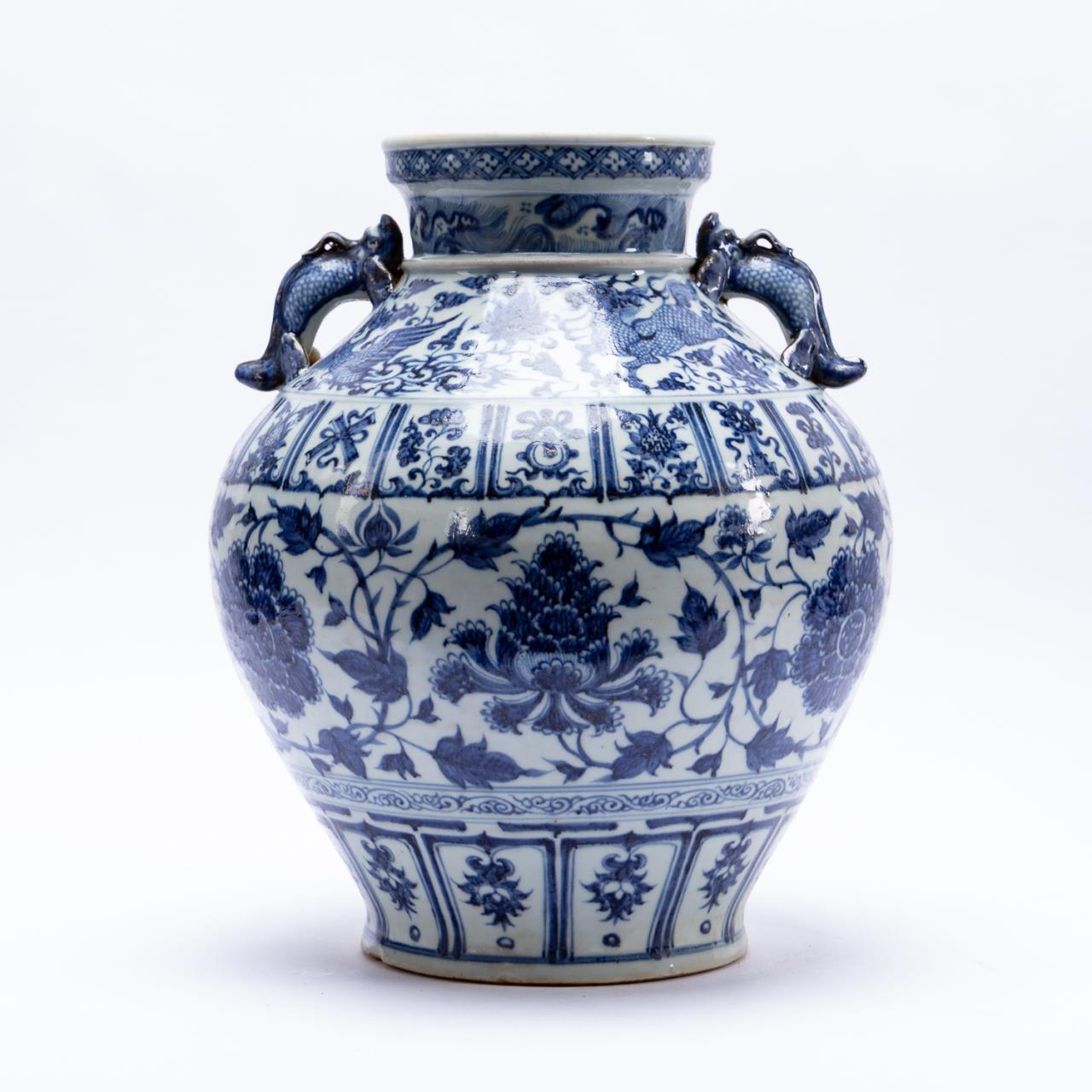 CHINESE BLUE AND WHITE YUAN DYNASTY 35d26d