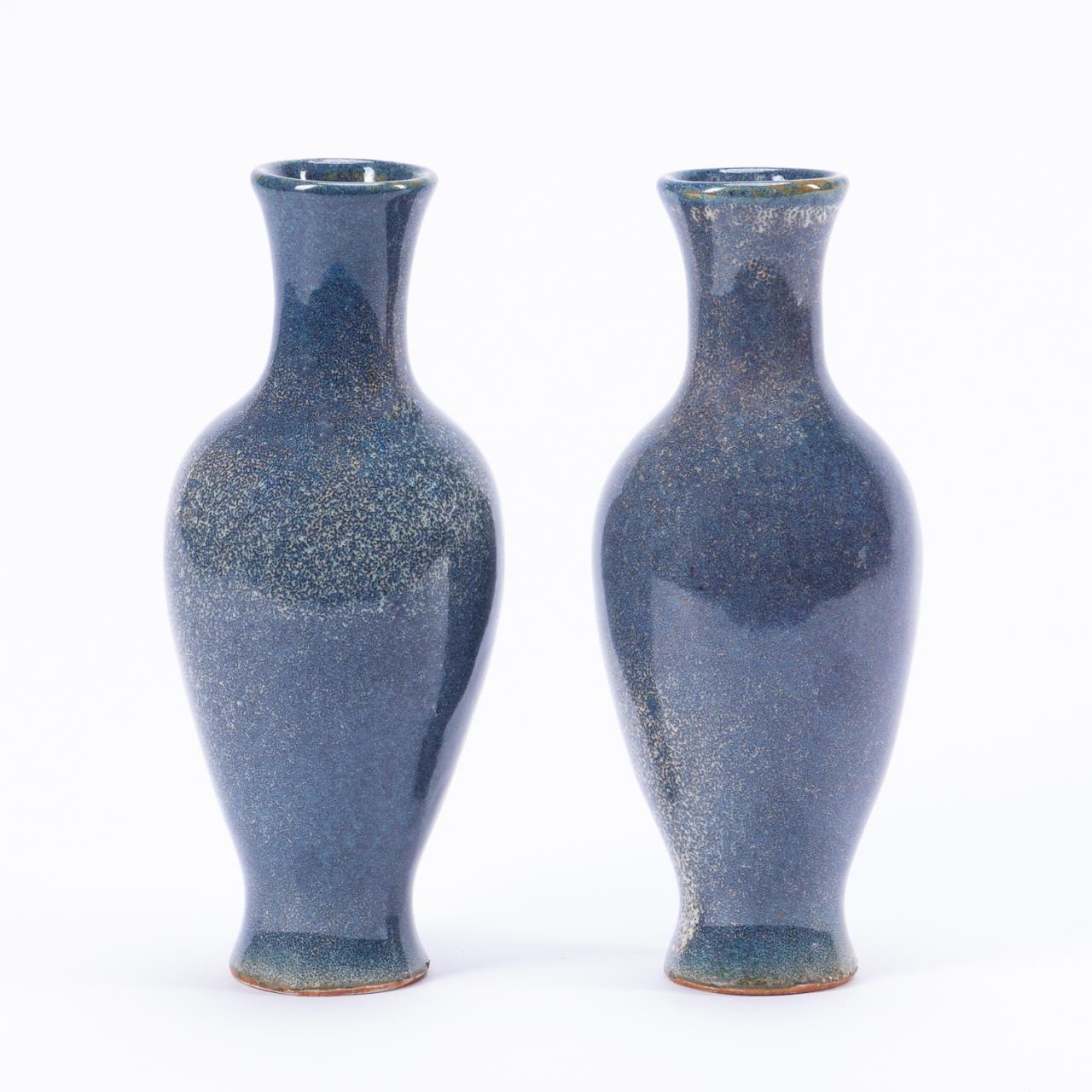 PAIR CHINESE BLUE POWDER GLAZED 35d296