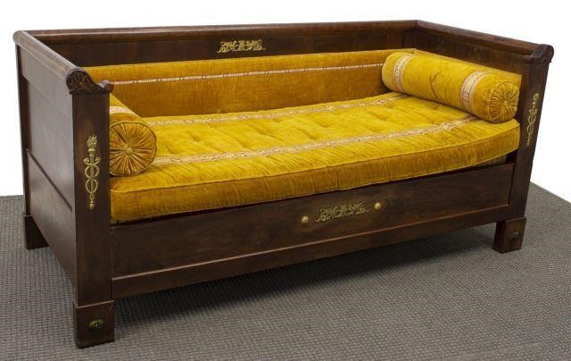 FRENCH EMPIRE STYLE MAHOGANY DAYBEDFrench 35d474