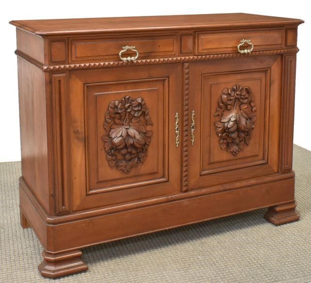 FRENCH LOUIS PHILIPPE CARVED WALNUT 35d4c2
