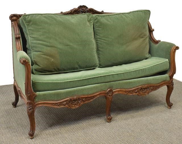 FRENCH LOUIS XV STYLE WALNUT UPHOLSTERED 35d4dc