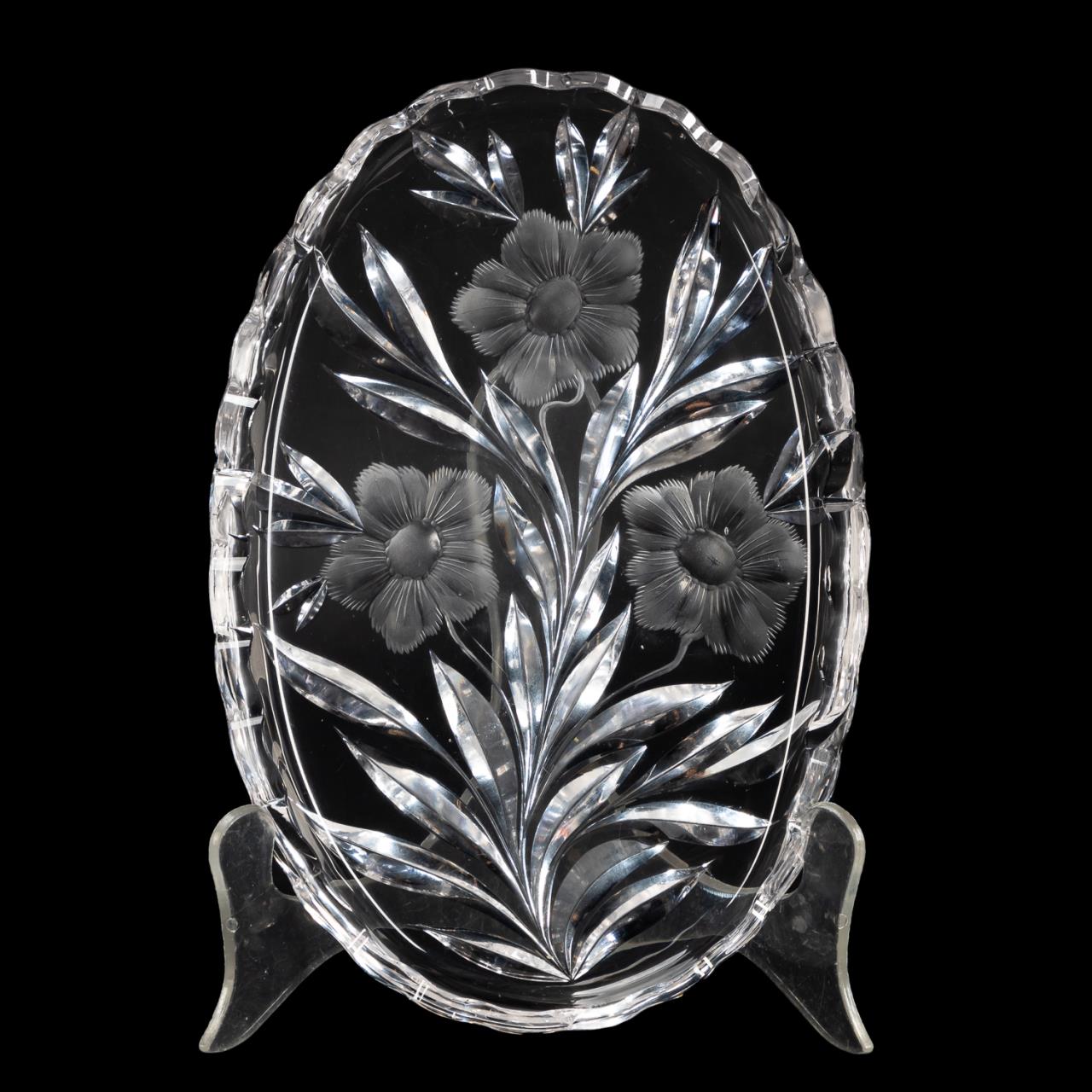 HAWKES CUT & INTAGLIO FLORAL MOTIF CRYSTAL