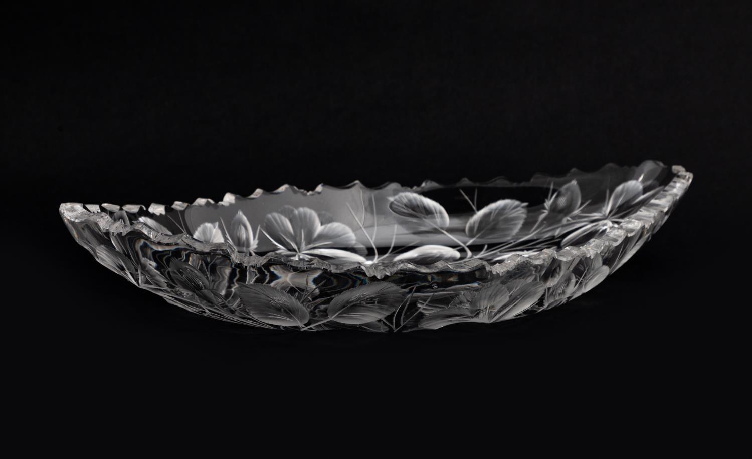 AMERICAN CUT CRYSTAL FLORAL LEAF 35d50f