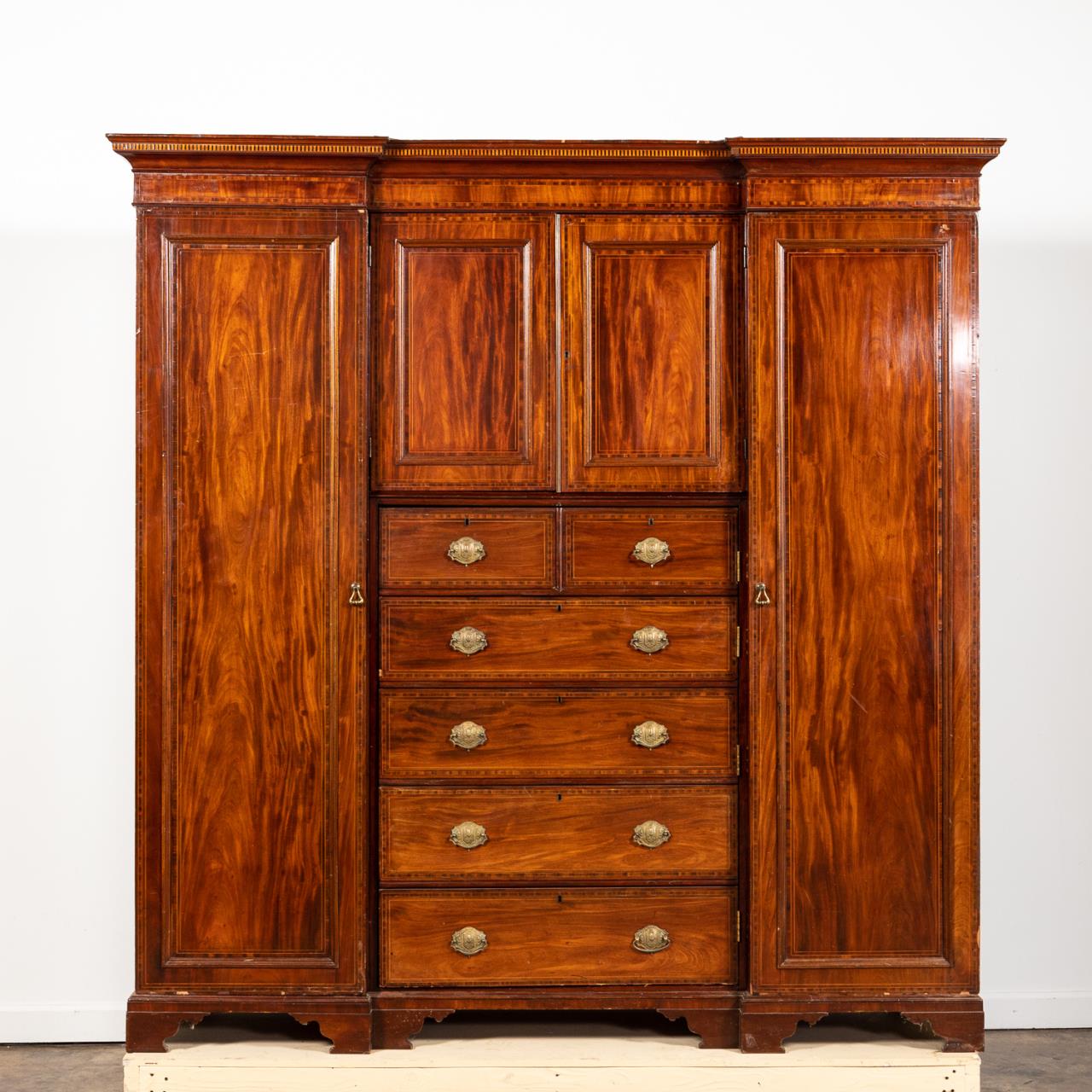 E 20TH C ENGLISH PALATIAL MAHOGANY 35d5bb