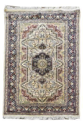 HAND TIED PERSIAN RUG 6 4 X 3 11 25 Hand tied 35d5e4