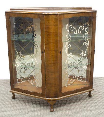 ENGLISH ART DECO WALNUT CURIO  35d60b