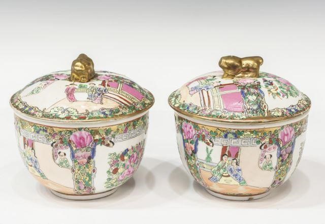  2 CHINESE FAMILLE ROSE PORCELAIN 35d619