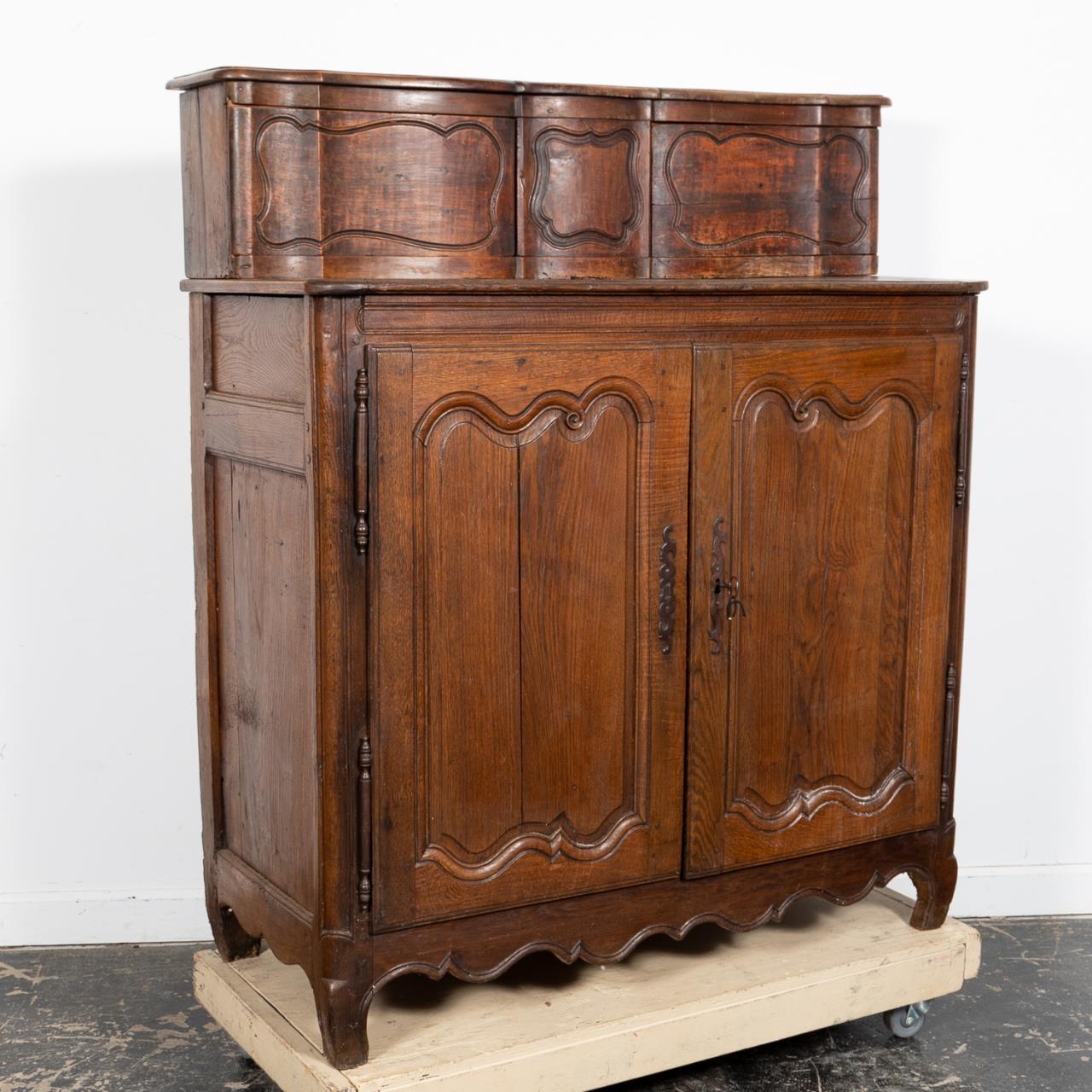 18TH C FRENCH PROVINCIAL WALNUT 35d651