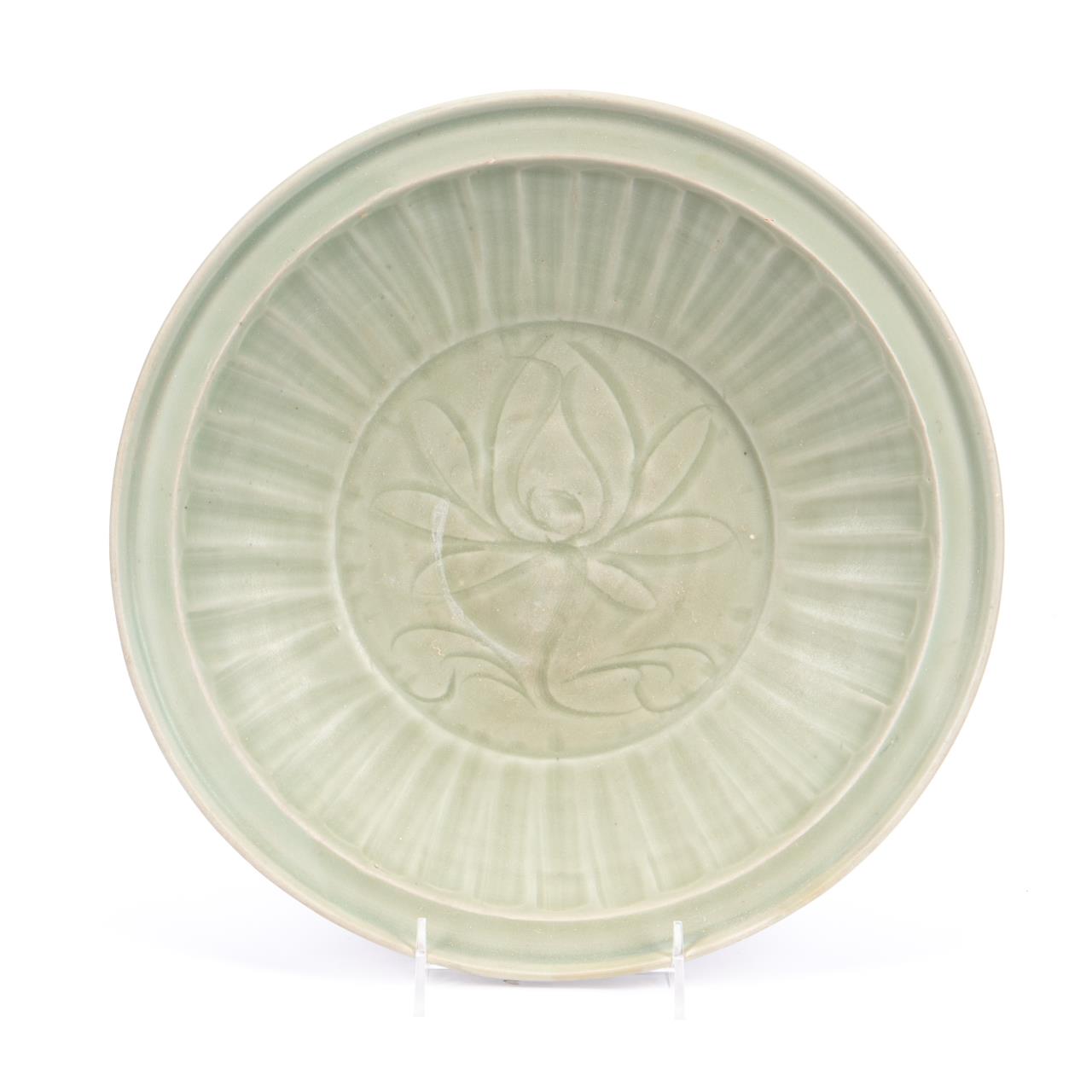 CHINESE CELADON GLAZED FLORAL CHARGER 35d7ab