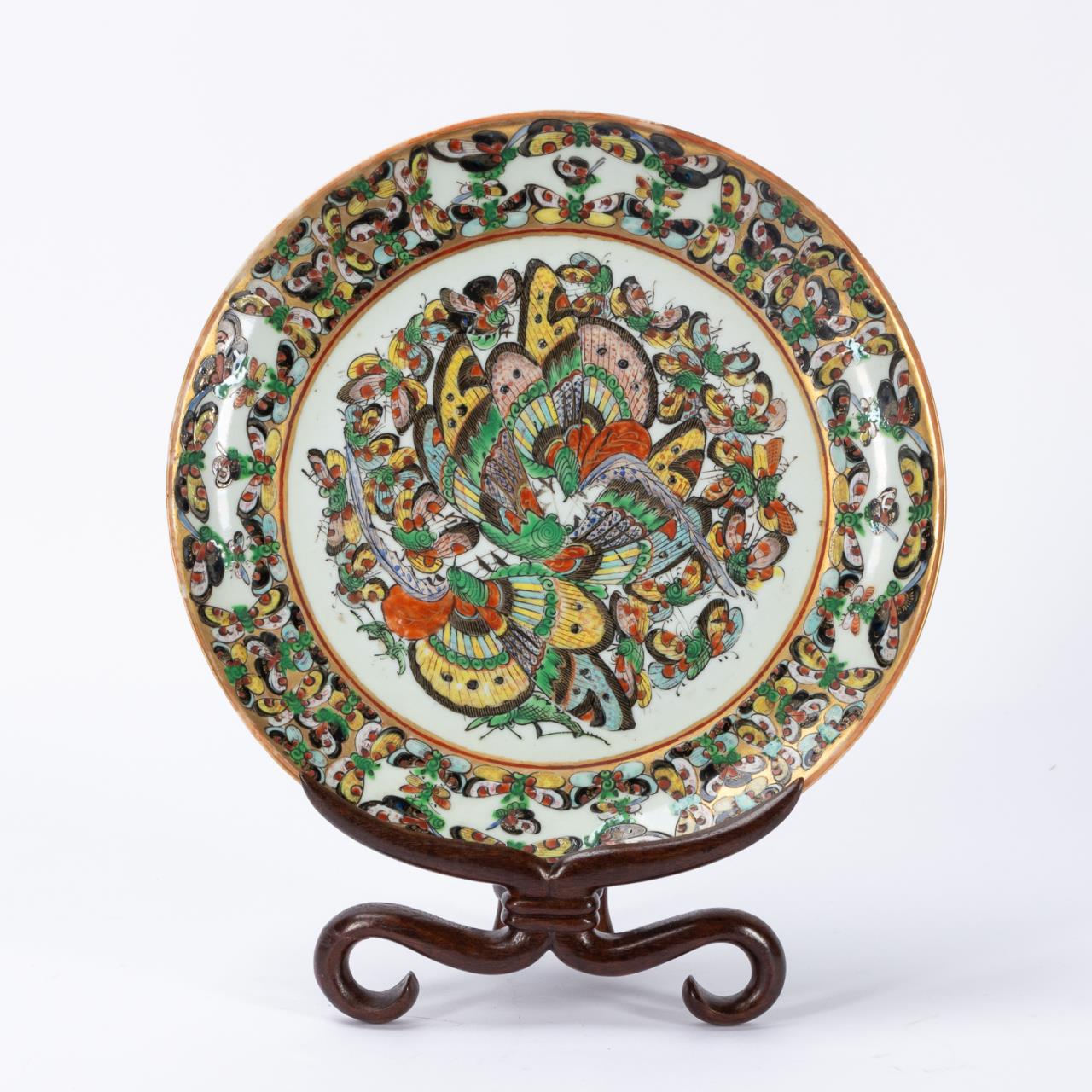 CHINESE BUTTERFLY MOTIF PLATE ON 35d7a3