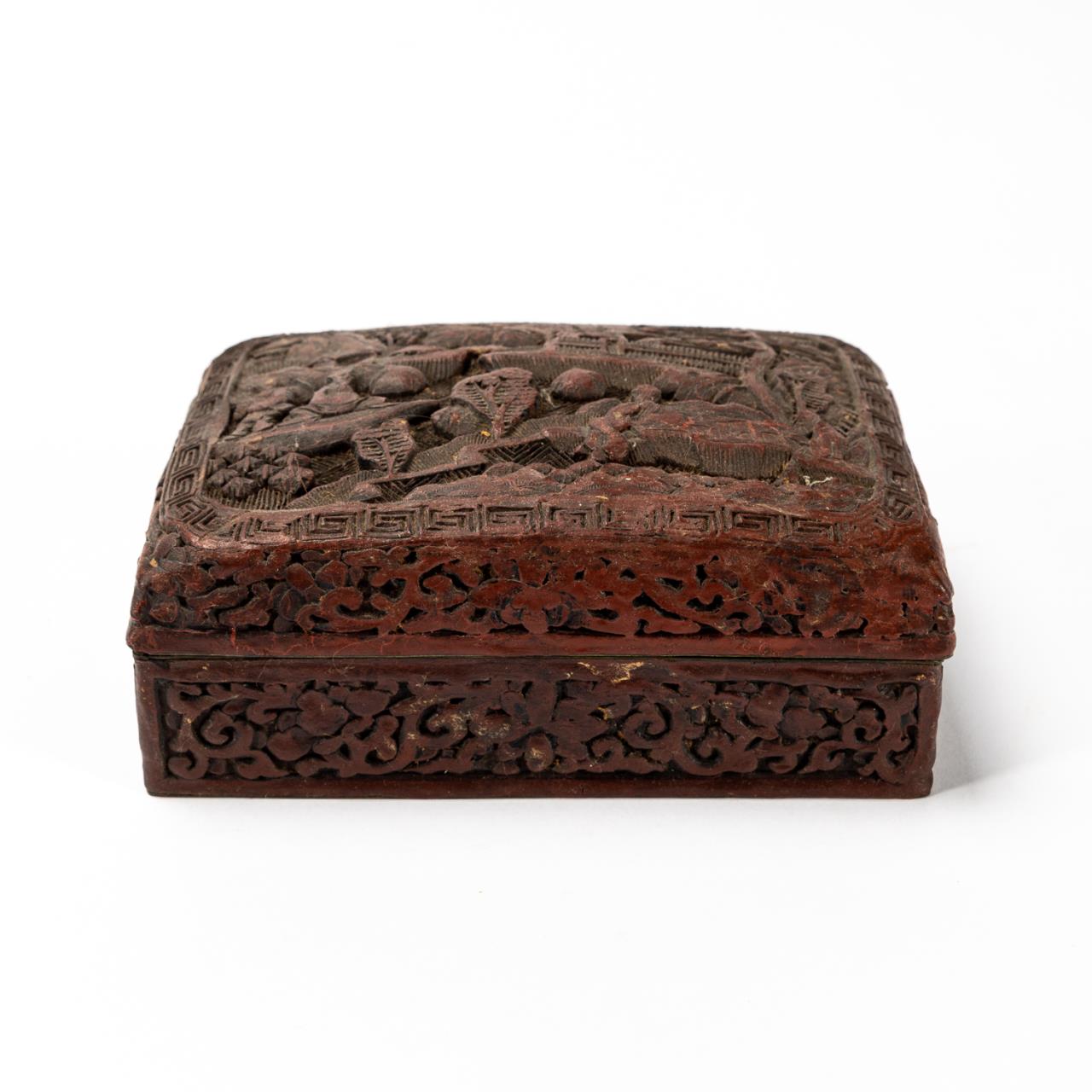 CHINESE CARVED CINNABAR LIDDED 35d821