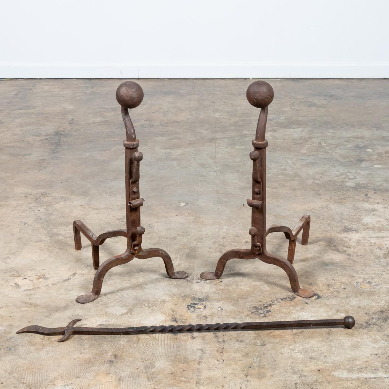 EARLY AMERICAN WROUGHT IRON ANDIRONS