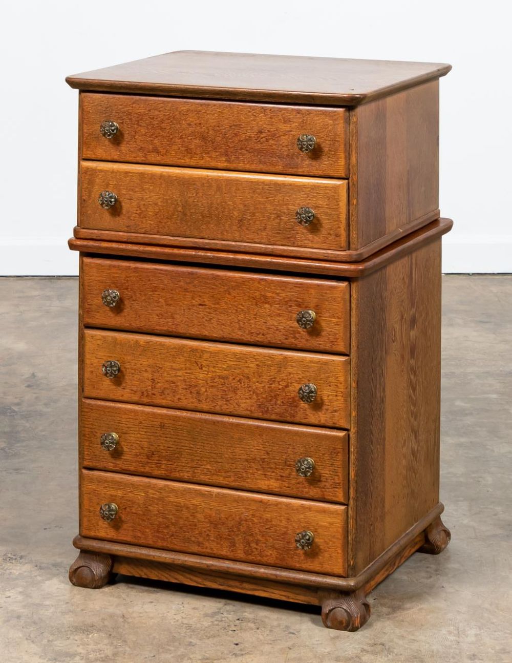 TIGER OAK TWO PIECE CHEST ON CHEST 35dcf5