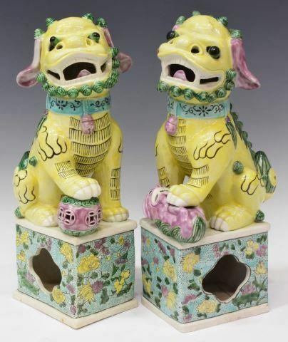 (2) CHINESE POLYCHROME PORCELAIN FOO