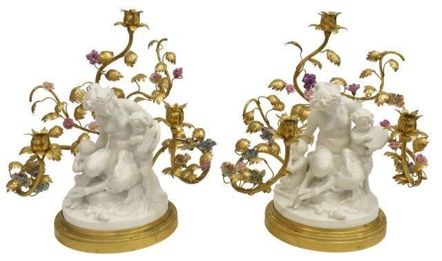  2 CAPODIMONTE PORCELAIN FIGURE 35b723