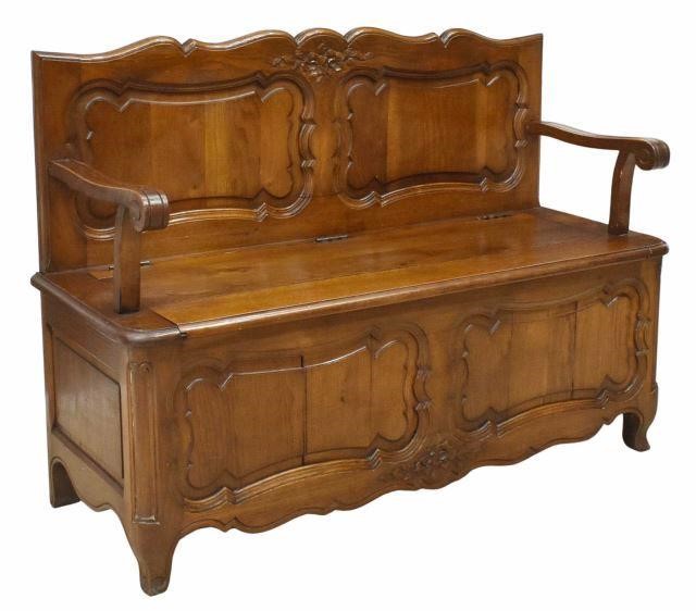 FRENCH PROVINCIAL CARVED HALL BENCHFrench