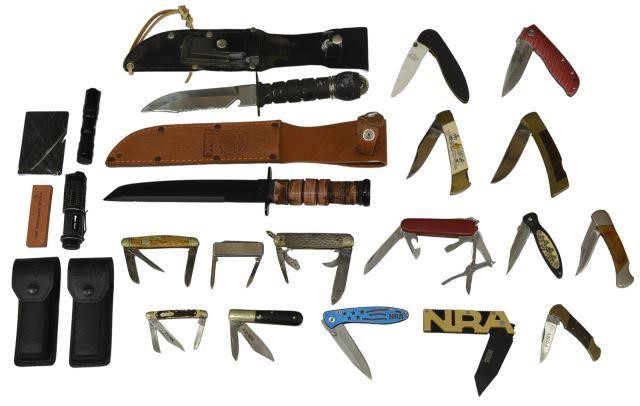 (22) POCKET & FIXED BLADE KNIVES, FLASH