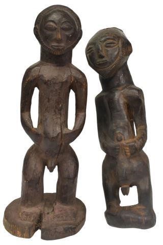  2 AFRICAN CARVED WOOD MALE FIGURES  35bcd7