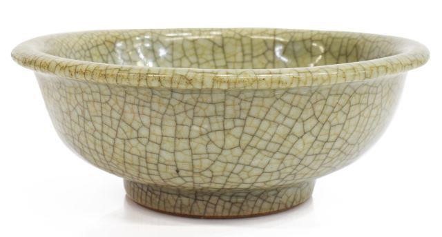 CHINESE CELADON CRACKLE GLAZE LOW